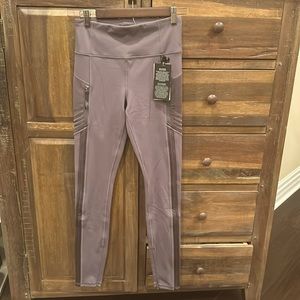 Athleta Legend Rainier Split Tight
